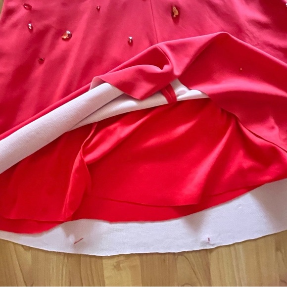 Mignon VM1531 Large Stone Beaded Gown size 8 - Picture 14 of 14